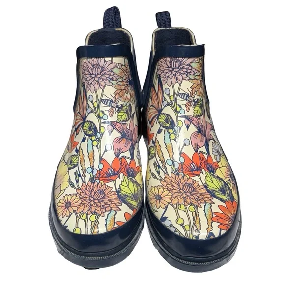 Sakroots Women’s Short Rainboots, Colorful Floral Pattern - Picture 3 of 15